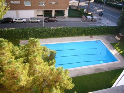 Ático en venta en Pedralbes de 5 habitaciones con terraza y piscina