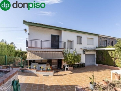 Bungalow en venta en Monachil