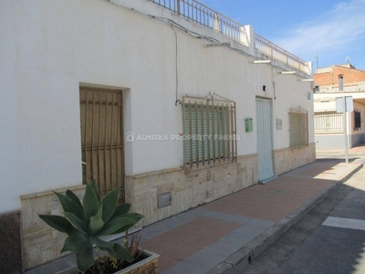 Casa en venta en La Alfoquia, Zurgena, Almería