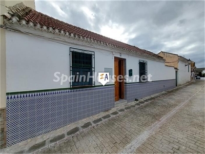 Casa en venta en Moclín