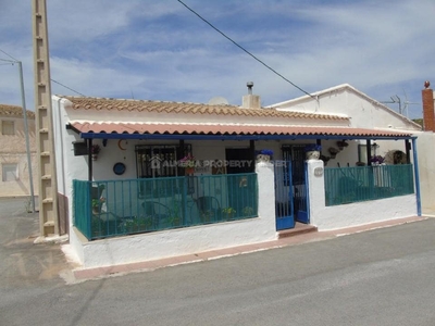 Casa en venta en Serón, Almería