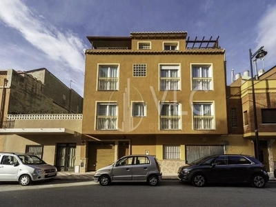 Chalet en venta en Corbera, Valencia