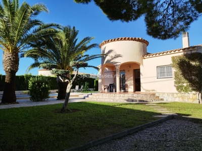 Chalet en venta en L'Ametlla de Mar