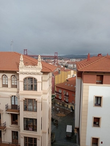 Dúplex en venta en Portugalete de 3 habitaciones con calefacción y ascensor