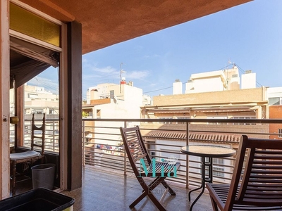 Piso en alquiler en Ensanche - Diputación de 3 habitaciones con terraza y muebles