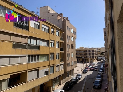 Piso en venta en Albox, Almería