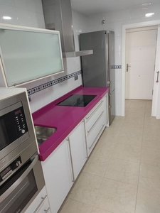 Piso en venta en Arenal - La Pólvora de 2 habitaciones con garaje y aire acondicionado
