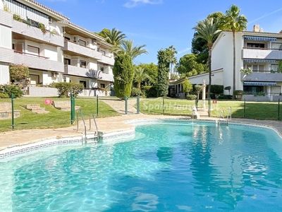 Piso en venta en Atalaya-Isdabe, Estepona