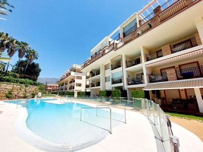 Piso en venta en Mijas Golf de 2 habitaciones con terraza y piscina