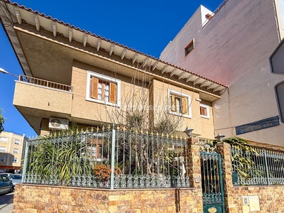 Villa en venta en Almoradí