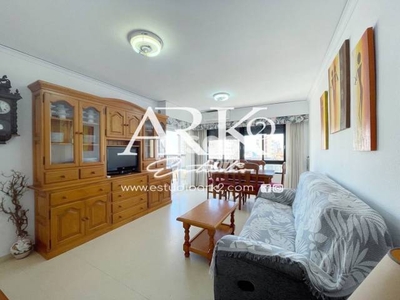 Apartamento en venta en Carrer Illes Canàries en Playa de Gandia por 190.000 €