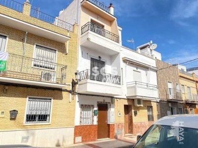 Casa en venta en La Algaba en La Algaba por 138.700 €