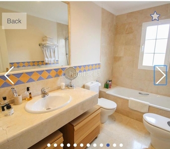 Alquiler apartamento sin amueblar 2 dormitorios 2 baños apartamento para alquiler a largo plazo. ver disponible a partir del 25 de mayo. en Marbella