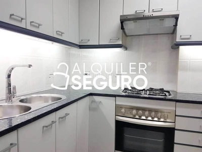 Alquiler piso c/ jacinto verdaguer en Can Mariner Santa Coloma de Gramenet