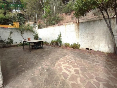 Casa novedad!! casa independiente con terraza+balcon+garaje + trastero!! en Serra