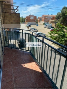 Piso oportunidad!! piso de 100m2 con terraza en el secà de sant pere!! en Lleida