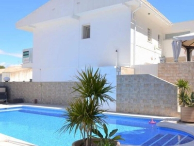 Torrevieja villa en venta