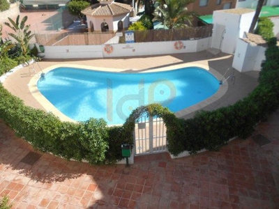 Venta de dúplex con piscina y terraza en San Juan de los Terreros