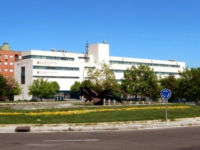 Venta de piso con terraza en Los Rosales (Madrid), Los Rosales