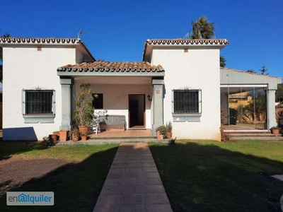 Alquiler casa piscina y terraza Marbella pueblo