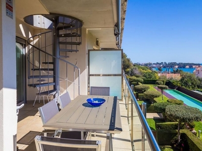 Ático en venta en Sant Pol - Volta de l'Ametller de 3 habitaciones con terraza y piscina