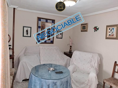 Casa adosada en venta en La Magdalena, Jaén