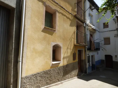 Casa en venta en Calle de la Iglesia, 22 en Capella por 29,000 €