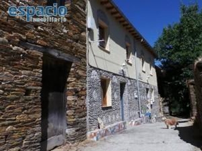 Casa en venta en Vega de Valcarce