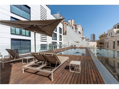 Dúplex en venta en Sant Gervasi - Galvany de 2 habitaciones con terraza y piscina