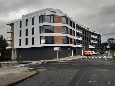 Piso en alquiler en calle Muiño de 2 habitaciones con terraza y garaje