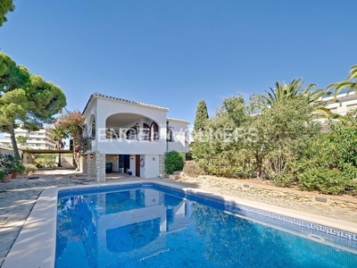 Villa en venta en Calpe