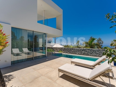 Villa en venta en Playa San Juan, Guía de Isora