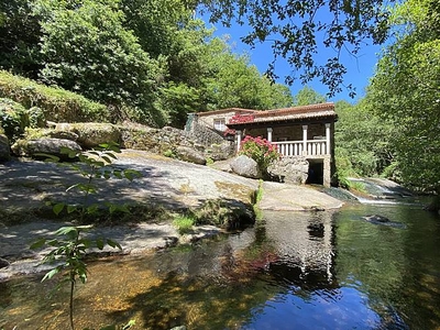 Preciosa casa-molino ubicada en un Parque Natural