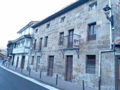 Venta Casa unifamiliar en Calle Mercadillo Liérganes. A reformar 323 m²