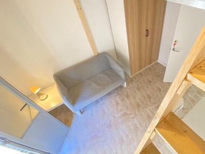 Alquiler de habitaciones en piso de 5 dormitorios en Entrevías, Madrid