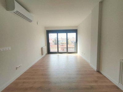 Alquiler de piso en calle Pere Compte de 2 habitaciones con terraza y garaje