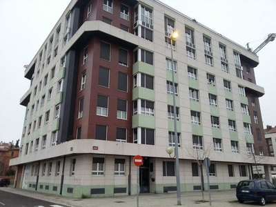 Alquiler de piso en Sector 8 - Nueva Balastera de 2 habitaciones con muebles y calefacción