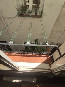 Alquiler piso en calle margaritas piso de dos dormitorios en el norte en Madrid