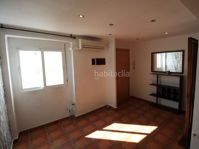Alquiler piso sin muebles en alborchi en El Alborgí Paterna