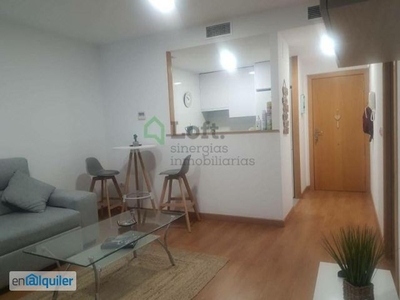 Apartamento amueblado con piscina en san fernando