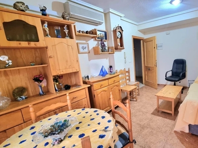 Apartamento en venta en El Molino, Torrevieja, Alicante