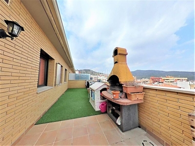 Ático con terraza a la venta en La Roureda Viladecans