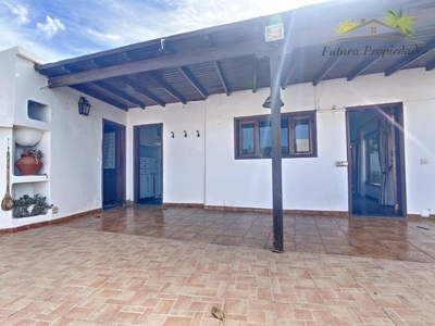 Chalet en venta en Conil, Tías, Lanzarote