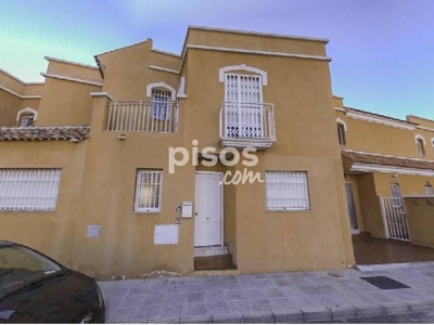 Chalet pareado en venta en Calle Huercal de Almeria-Teide, nº 4