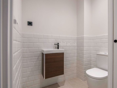 Dúplex con 2 habitaciones con ascensor, calefacción y aire acondicionado en Cornellà de Llobregat
