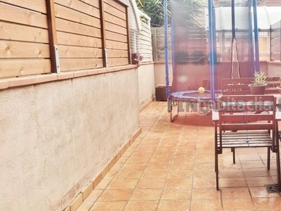 Dúplex fantástico duplex con terraza....!!!!!! en Sant Boi de Llobregat