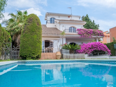 Exclusive Villa in Vilafortuny Decide ser feliz! Venta Vilafortuny Cap de Sant Pere