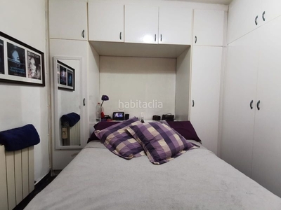 Piso con 2 habitaciones con calefacción y aire acondicionado en Sant Joan Despí