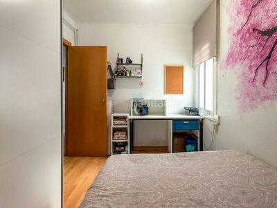 Piso con 3 habitaciones amueblado con ascensor en Cornellà de Llobregat