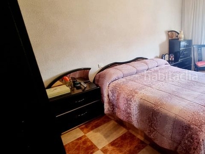 Piso con 3 habitaciones con calefacción en Canillejas Madrid
